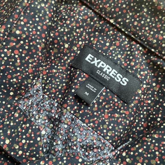 *LIKE NEW* Men’s Express Classic Fit 1MX Dress Shirt - Picture 3 of 3